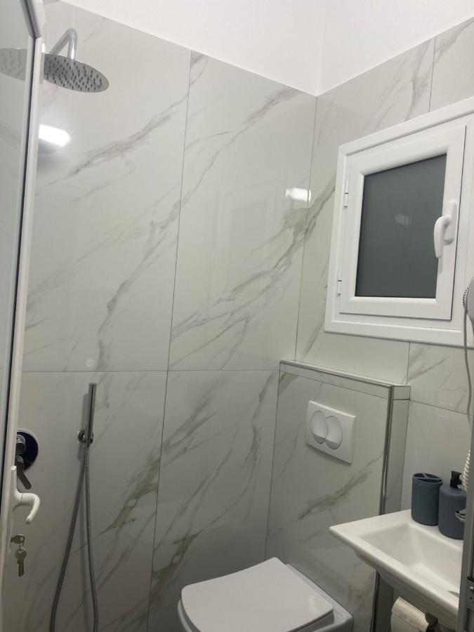 Vila Sinani Sarande Ngoại thất bức ảnh